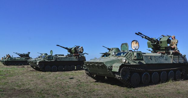 Ігор Терехов вітає військовослужбовців зенітних ракетних військ