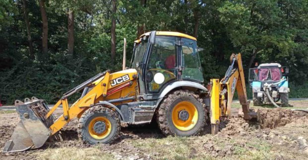 На Харківському шосе відремонтували магістральний водовід 