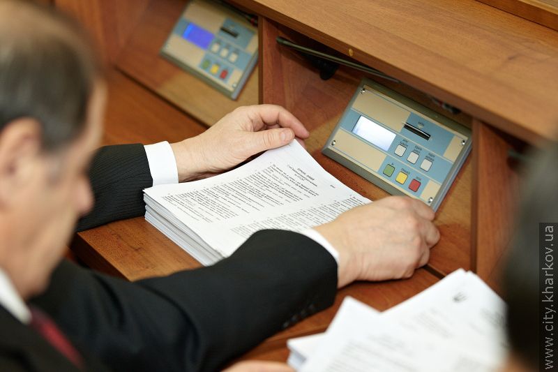 У Харкові з'явилися правила паркування транспорту