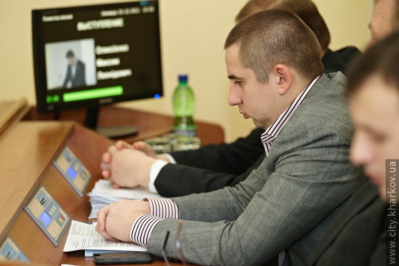 У Харкові з'явилися правила паркування транспорту