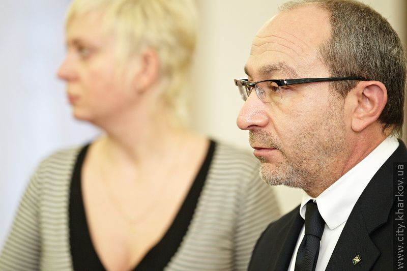 Єдиний проїзний квиток допоможе пенсіонерам у будь-якому транспорті їздити безкоштовно(додано відео)