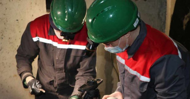 У Новобаварському районі замінили два кілометри комунікацій