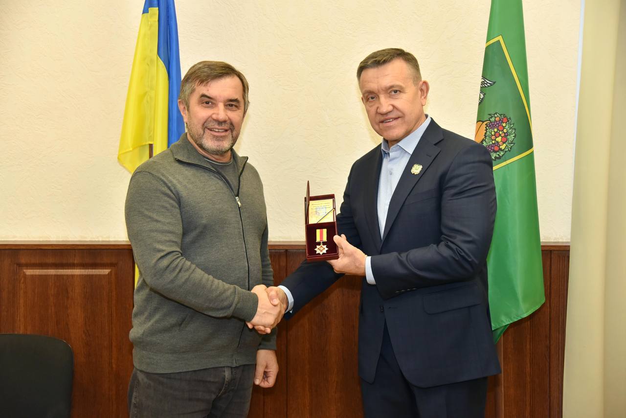 У Харкові нагородили волонтерів