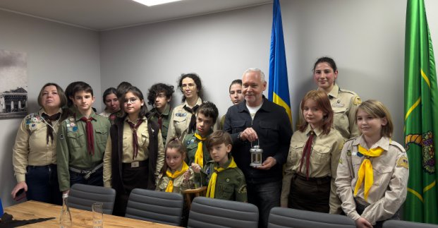 Пластуни привезли до Харкова Вифлеємський вогонь