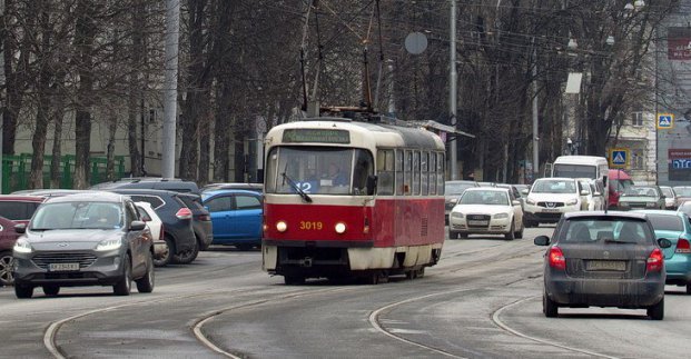 У середу трамваї №12 та 20 тимчасово змінять маршрути