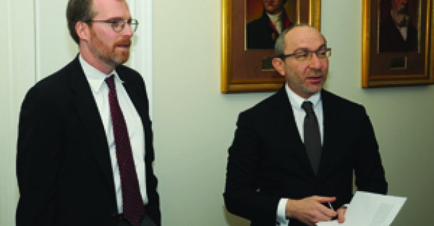 Геннадій Кернес зустрівся з представниками політологічних кіл США