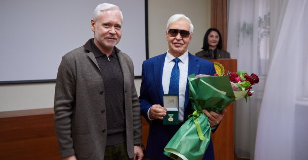 Ігор Терехов привітав з ювілеєм Валентина Черних 