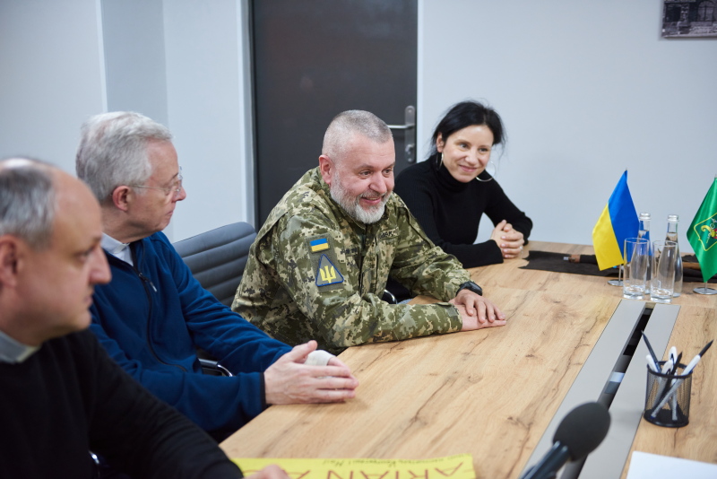 Ігор Терехов обговорив підтримку постраждалих від війни харків'ян