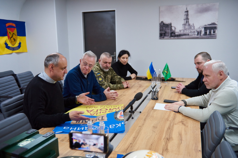 Ігор Терехов обговорив підтримку постраждалих від війни харків'ян