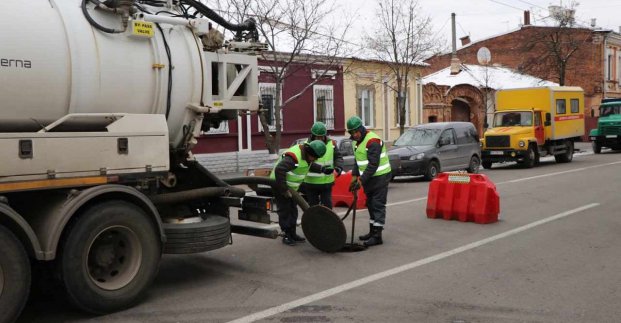 У Харкові прочистили понад 40 кілометрів мереж водовідведення