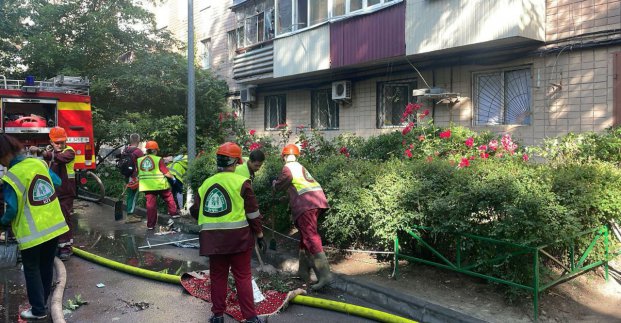 У Харкові усувають наслідки масованої атаки