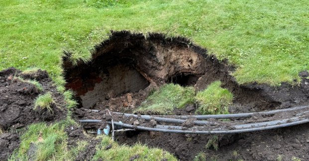 У Харкові з’ясовують походження знайдених у сквері катакомбів