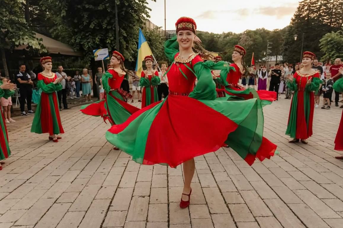 Харківський ансамбль представив Україну на фестивалі в Чорногорії