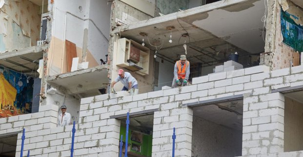 У Харкові відновили понад 140 будинків 