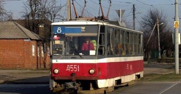 У п’ятницю трамваї №5 і 8 змінять маршрути