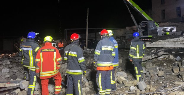 У Шевченківському районі усувають наслідки вибуху
