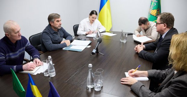 Олександр Новак зустрівся з представником НАТО в Україні