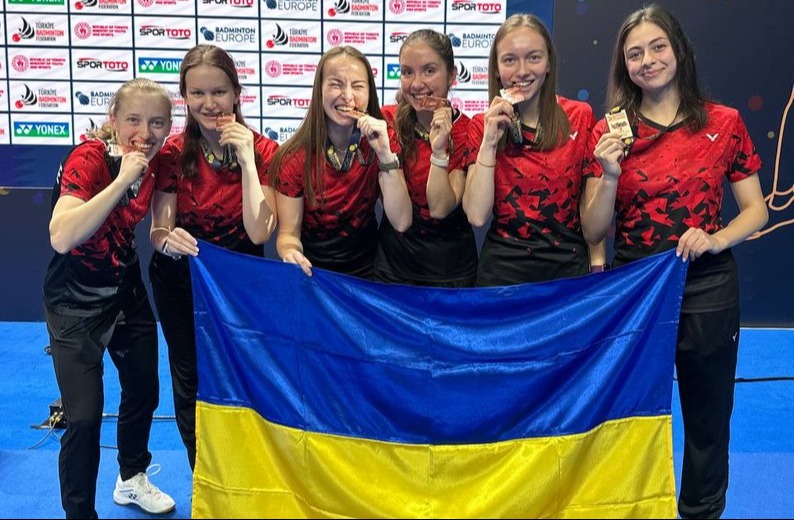 Ігор Терехов привітав харків’янок з успішним виступом на чемпіонаті Європи з бадмінтону