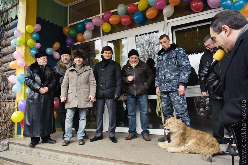 У Харківському зоопарку з'явиться білий ведмедик