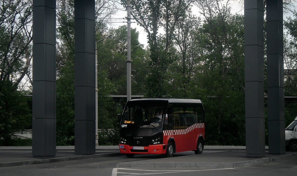 Автобуси №21 і 60 тимчасово не курсують