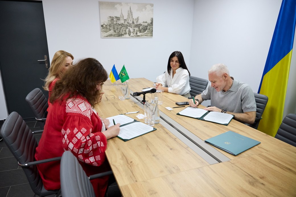 Міськрада та Червоний Хрест підписали договір про співпрацю