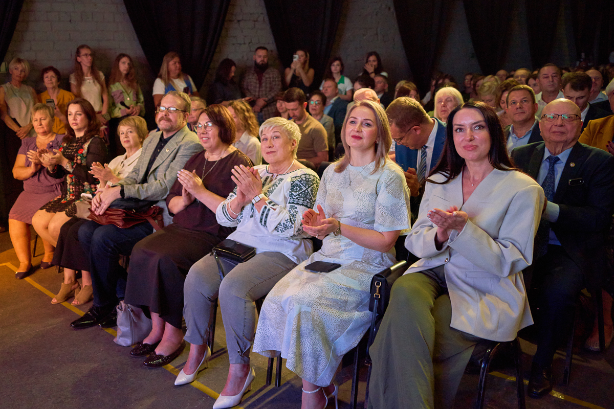 Ігор Терехов привітав колектив фармацевтичного університету