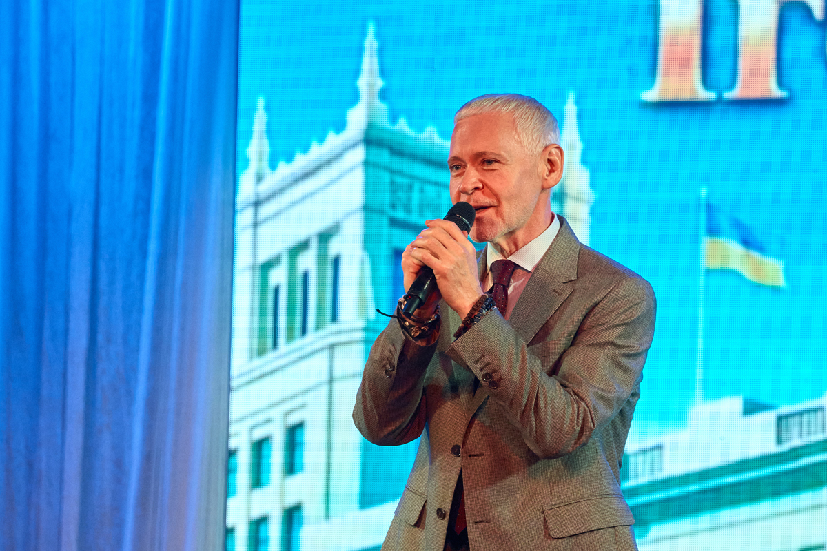 Ігор Терехов привітав освітян трьох районів Харкова