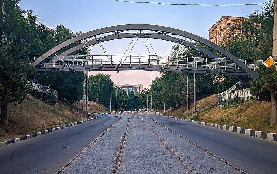 На узвозі Клочківському тимчасово обмежать рух транспорту