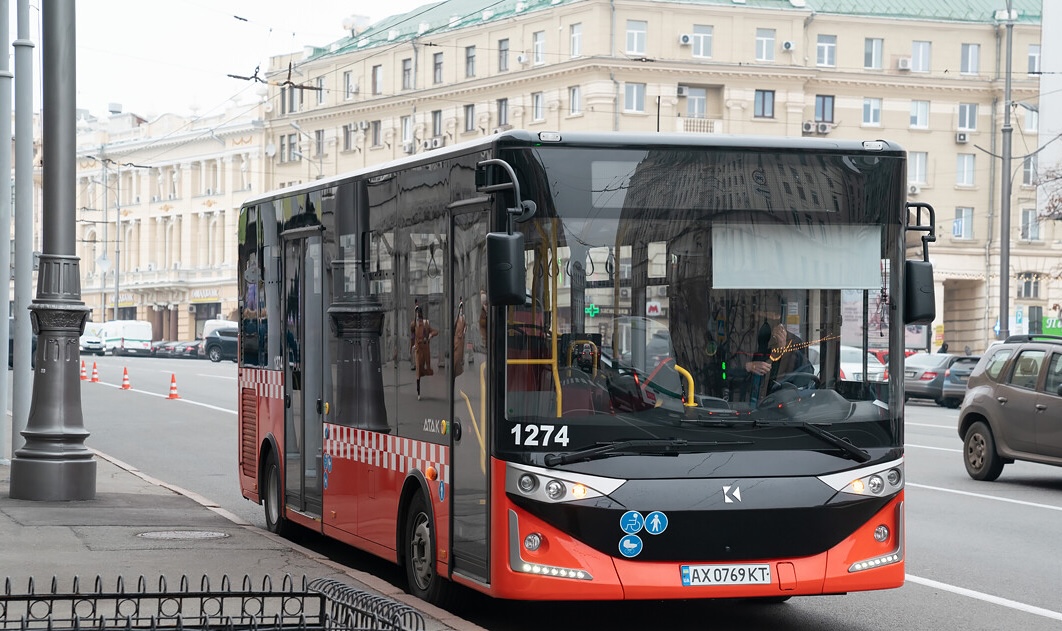 Автобус №92 тимчасово курсуватиме за довшим маршрутом