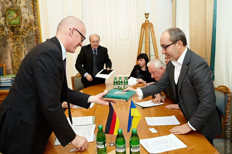 Геннадій Кернес зустрівся з генконсулом ФРН у Донецьку Клаусом Ціллікенсом