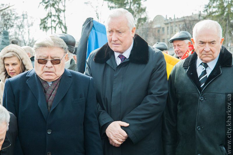 Прах почесного харків'янина Володимира Подшивалова поховали на кладовищі №2