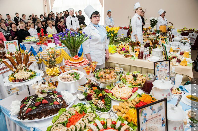 У Харкові відбувся конкурс шкільних кухарів