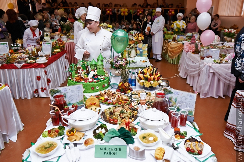 У Харкові відбувся конкурс шкільних кухарів