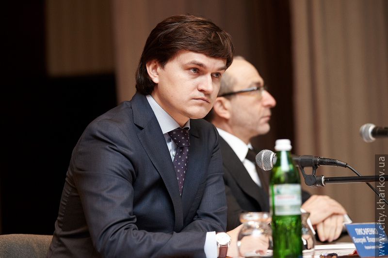 Геннадій Кернес провів зустріч з ветеранами Дзержинського району
