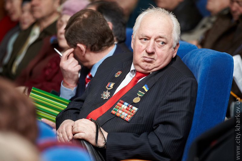 Геннадій Кернес провів зустріч з ветеранами Дзержинського району