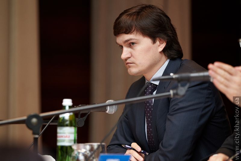 Геннадій Кернес провів зустріч з ветеранами Дзержинського району