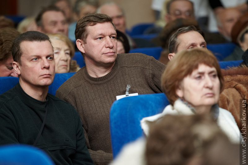 Геннадій Кернес провів зустріч з ветеранами Дзержинського району