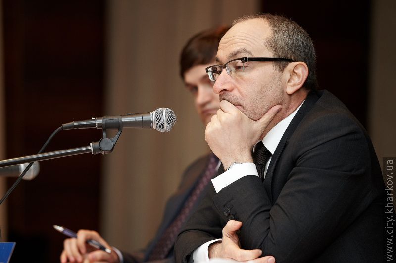 Геннадій Кернес провів зустріч з ветеранами Дзержинського району