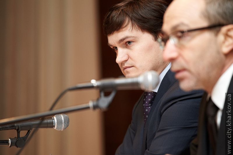 Геннадій Кернес провів зустріч з ветеранами Дзержинського району
