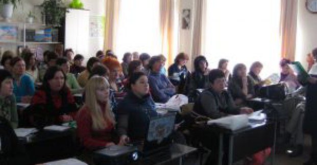 У гімназії №12 відбулася обласна виставка-презентація педагогічних ідей