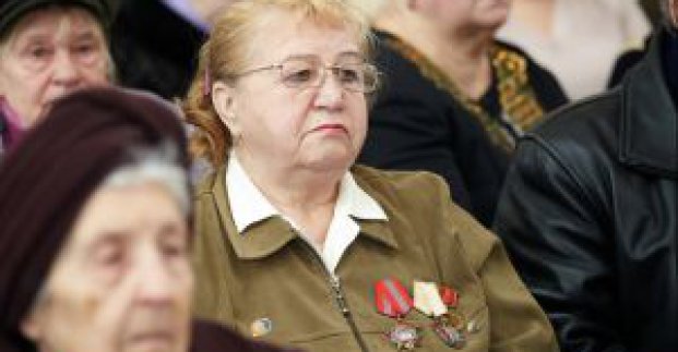 Геннадій Кернес провів зустріч з ветеранами Київського району