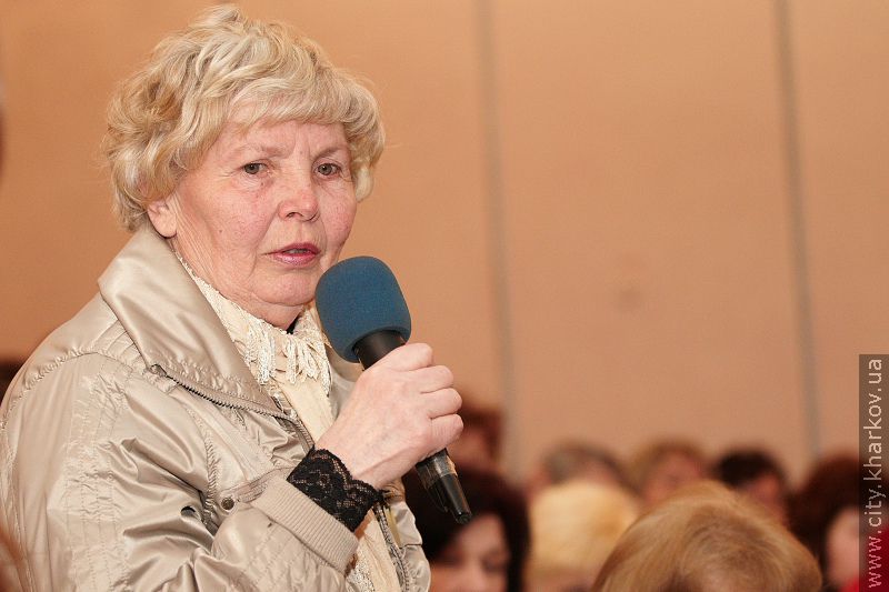Геннадій Кернес зустрівся з ветеранами Жовтневого району