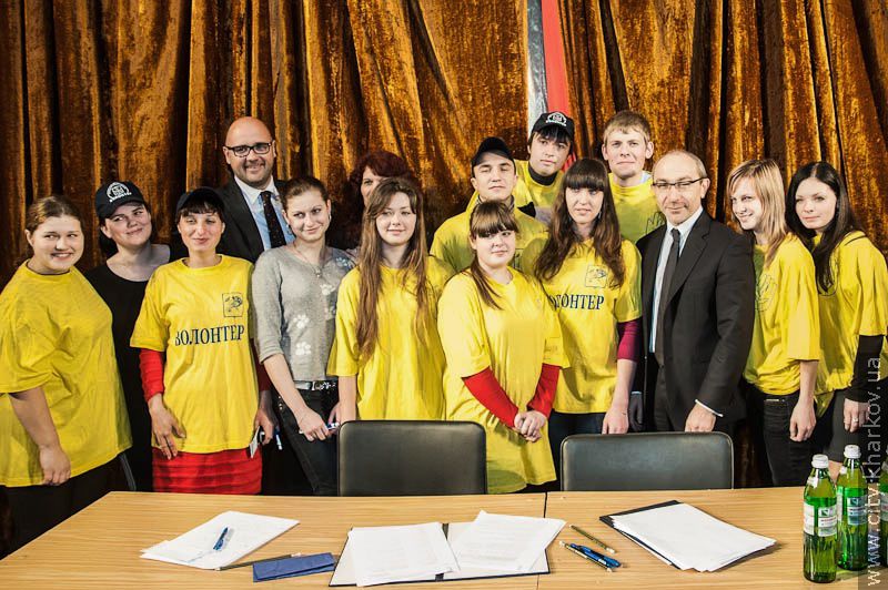Геннадій Кернес: Неприпустимо, щоб водії випихали ветеранів з автобусів