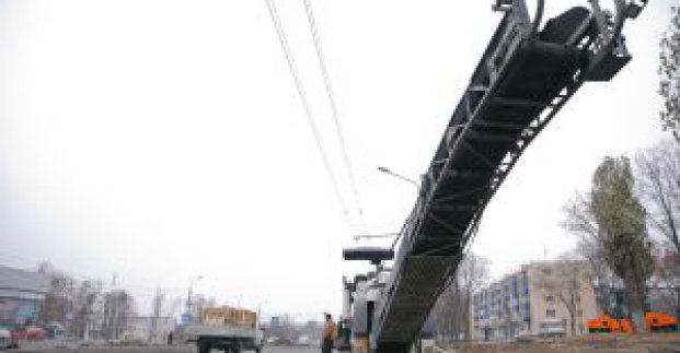 Шляхопровід через Московський проспект відремонтують до березня 2013 року