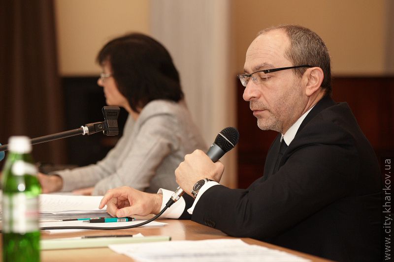 Геннадій Кернес зустрівся з ветеранами Фрунзенського району