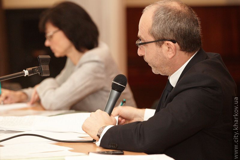 Геннадій Кернес зустрівся з ветеранами Фрунзенського району