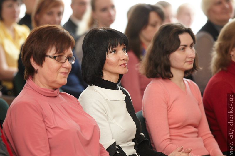 Харківська гімназія №46 відзначила 75-річчя