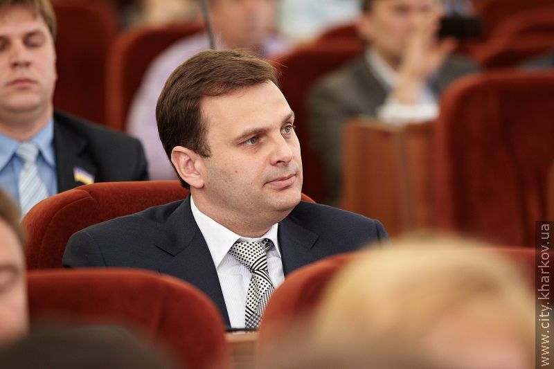 Пенсіонери платитимуть за вивезення сміття вдвічі менше (оновлено)