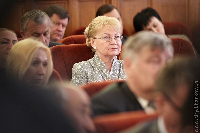 Пенсіонери платитимуть за вивезення сміття вдвічі менше (оновлено)