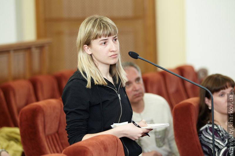 Пенсіонери платитимуть за вивезення сміття вдвічі менше (оновлено)